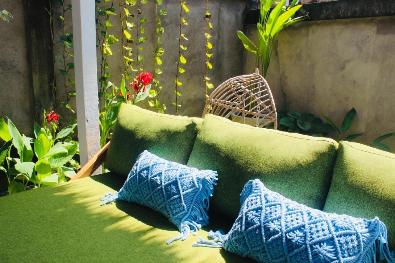 Mewali Villa'S Kuta  Ngoại thất bức ảnh
