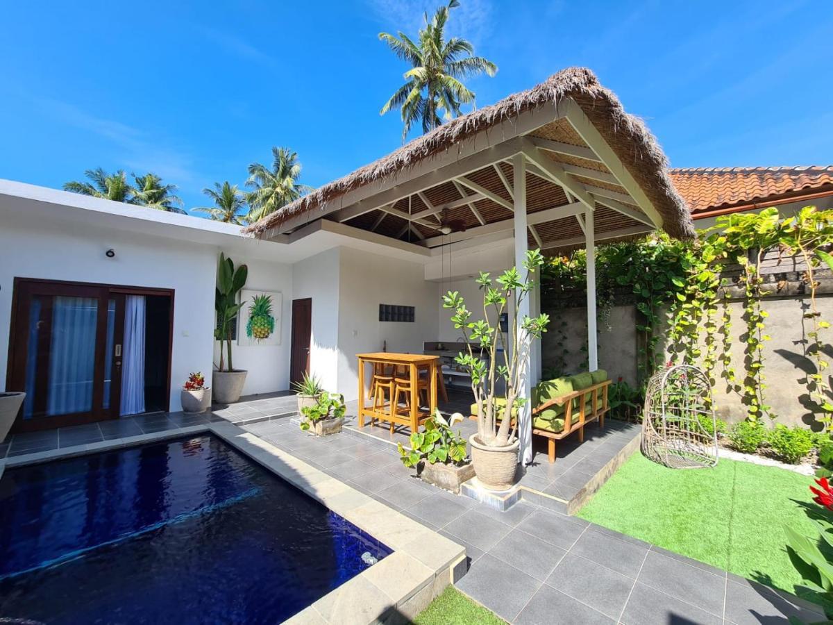 Mewali Villa'S Kuta  Ngoại thất bức ảnh