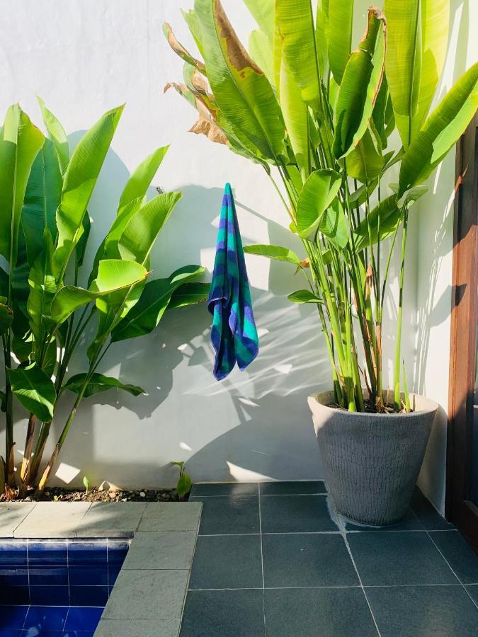 Mewali Villa'S Kuta  Ngoại thất bức ảnh