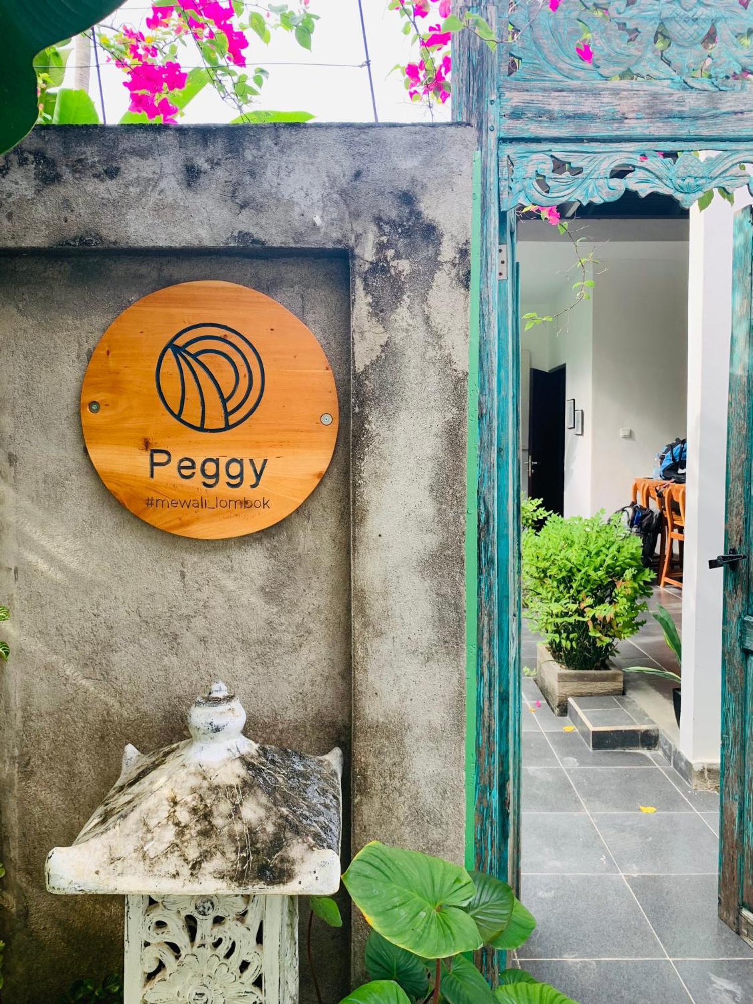 Mewali Villa'S Kuta  Ngoại thất bức ảnh