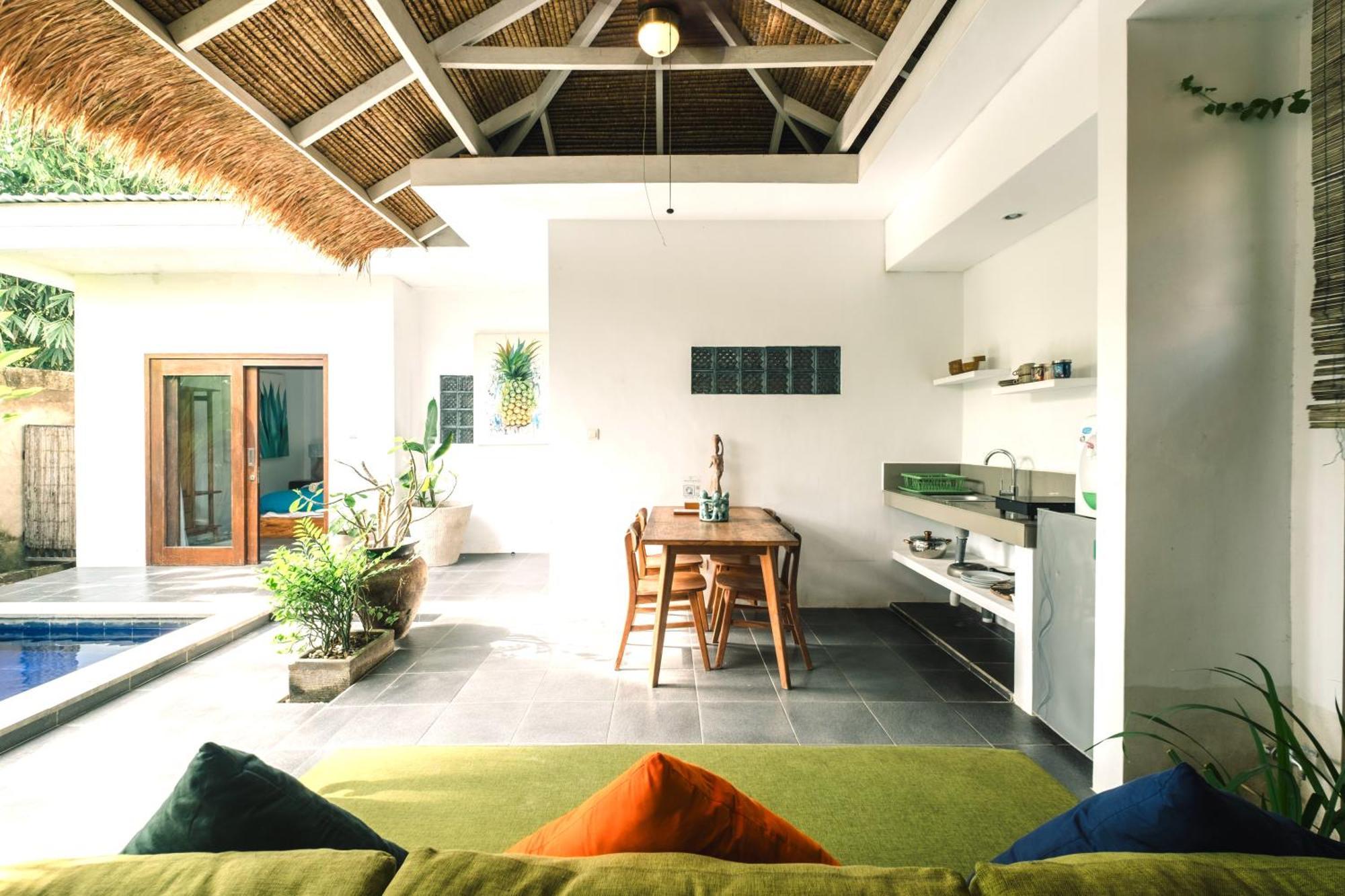 Mewali Villa'S Kuta  Ngoại thất bức ảnh