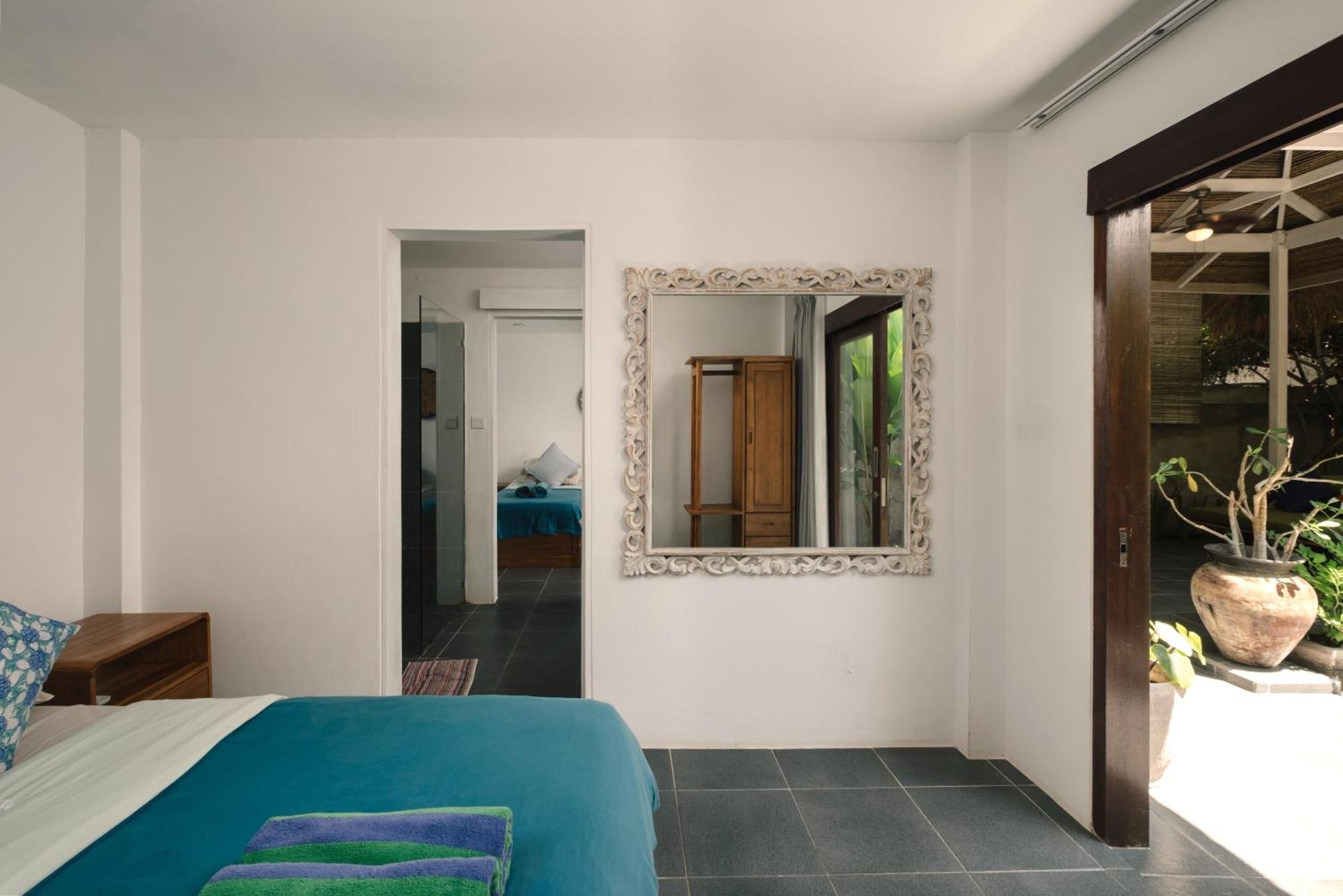 Mewali Villa'S Kuta  Ngoại thất bức ảnh
